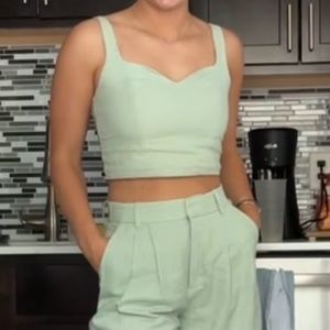 Abercrombie Linen Tank with Adjustable Straps Green